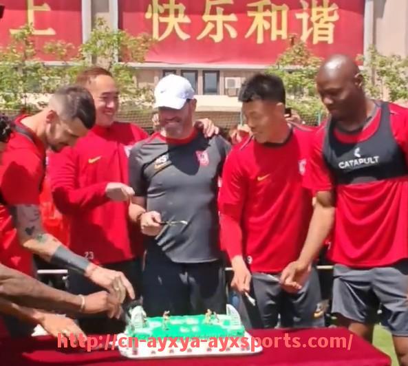 爱游戏体育-世俱杯比赛积分榜实时更新及排名预测