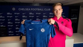 爱游戏体育-足球经理英超球队：在《足球经理》游戏中，英超球队的管理与表现